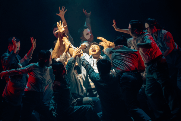 The_Waters_of_Fate__Chinese_Drama_Explores_Modern_Life video poster