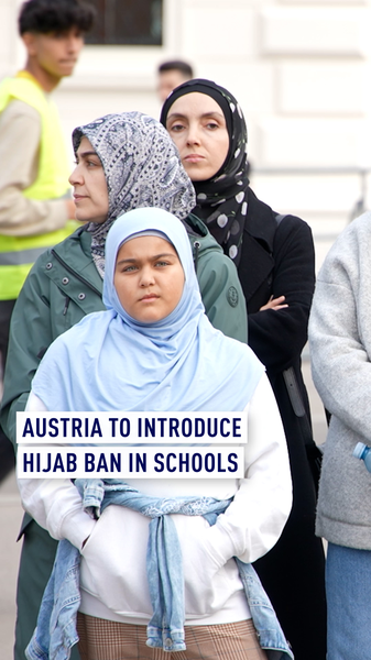 Austrian_Schoolgirls_Protest_Proposed_Under_14_Hijab_Ban video poster