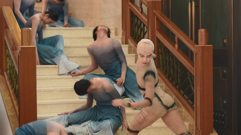 Dance_Diplomacy__China_France_Exchange_in_Beijing_Ahead_of_Macron_s_Visit video poster