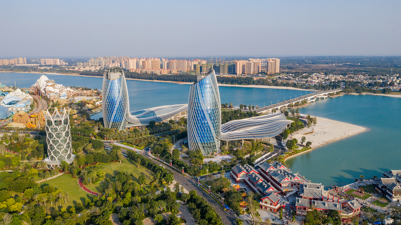 Graceful_Ocean_Flower_Island_Views__Hainan_s_Danzhou_Shines_in_Ep_2 video poster