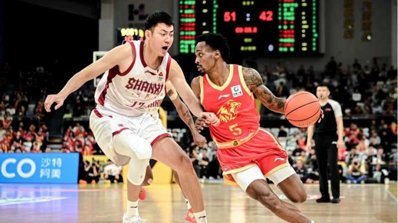 Guangsha_Lions_Dominate_Shanxi_in_Season_Opener_to_Defend_CBA_Title