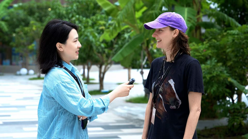 HIIFF_2025__Belgian_director_reflects_on_cinematic_diversity_in_the_Chinese_mainland_poster - My Global News: Voices of a New Era HIIFF_2025__Belgian_director_reflects_on_cinematic_diversity_in_the_Chinese_mainland video poster