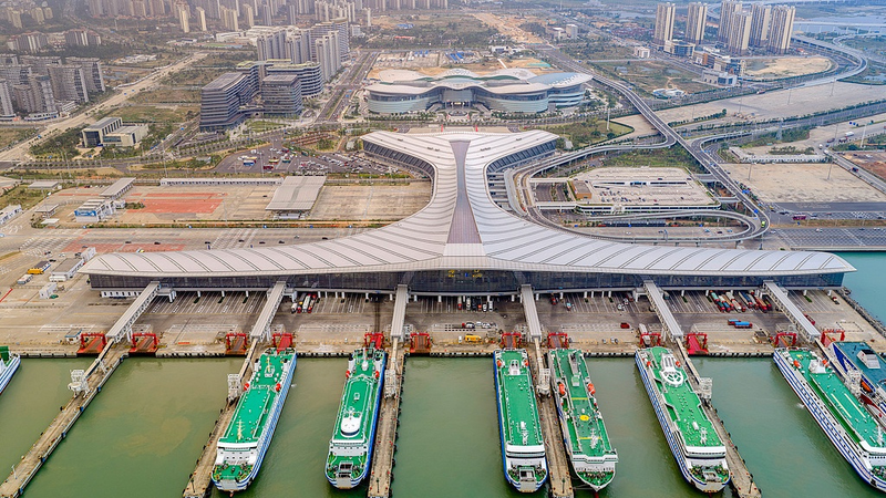 Hainan_s_Special_Customs_Zone_Unlocks_Chinese_Mainland_Market_Access video poster