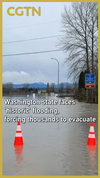 Historic_Flooding_in_Washington_State_Forces_Evacuations video poster