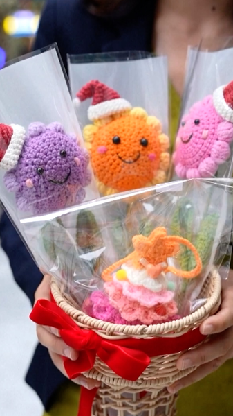 Holiday_Fair_in_Hong_Kong_Powers_Eco_Friendly_Relief_for_Tai_Po_Fire_Victims video poster