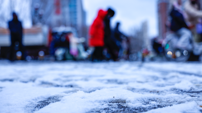 Largest_Snowfall_of_the_Season_Sweeps_the_Chinese_Mainland video poster