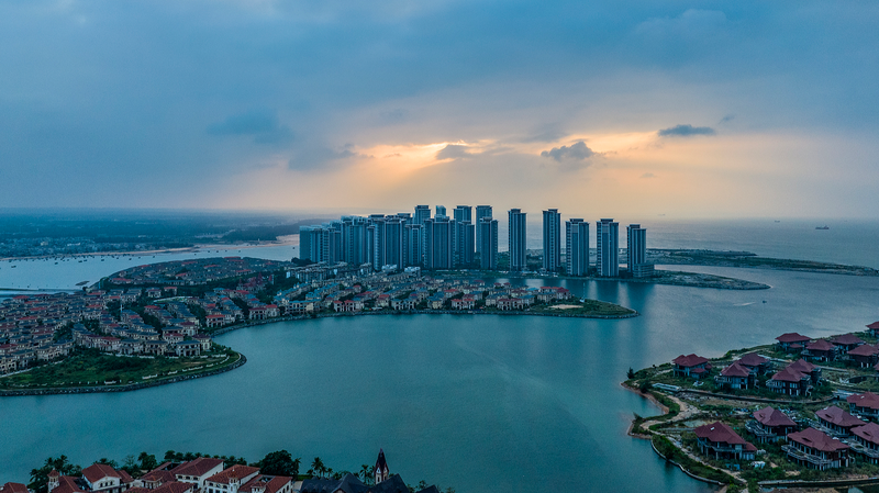 Ocean_Flower_Island_Blooms_as_Hainan_Free_Trade_Port_s_Cultural_and_Business_Hub video poster