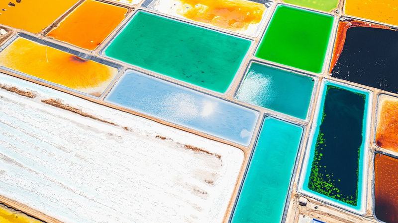 Revitalizing_Salt_Lakes_in_the_Chinese_Mainland__Unlocking_Green_Industrial_Potential