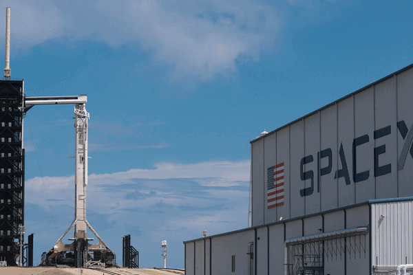 SpaceX_Launches_New_Batch_of_Starlink_Satellites_from_Cape_Canaveral video poster