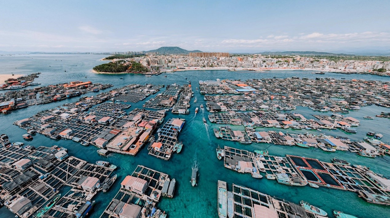 Inside Hainan’s 500-Year-Old Tanka Floating Maze