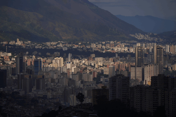 Trump_Confirms_Call_with_Maduro_Amid_Caribbean_Military_Buildup