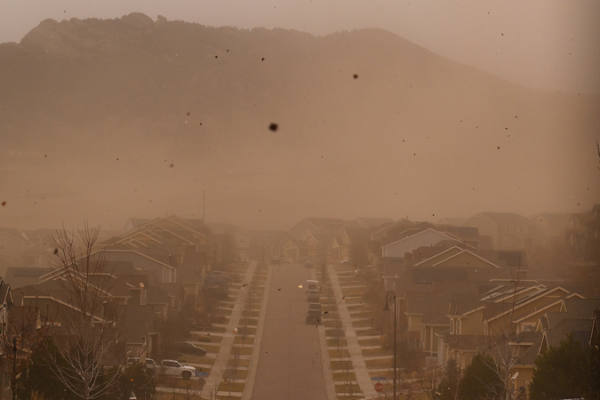 Winter_Storm_Packs_231_km_h_Gusts__Leaves_750_000_Without_Power