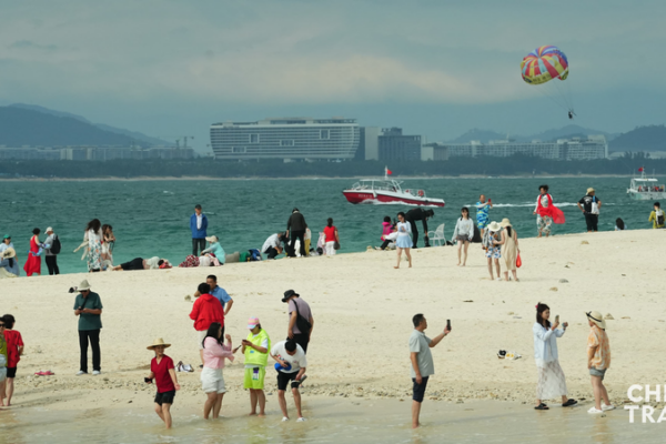 Wuzhizhou Island: Hainan’s Sustainable Aquatic Paradise