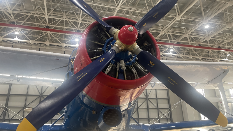 Xinjiang_s_Low_Altitude_Economy_Takes_Off_with_Drones_and_Tourism video poster