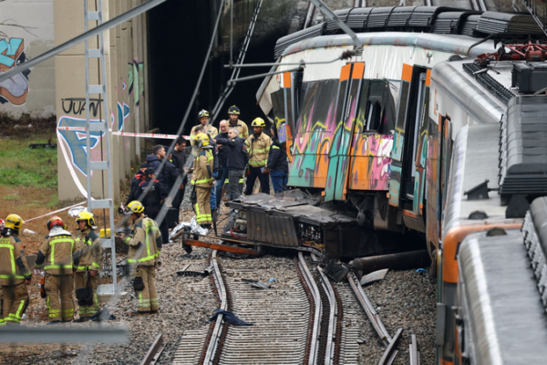 Commuter_Train_Crash_Near_Barcelona__1_Dead__37_Injured