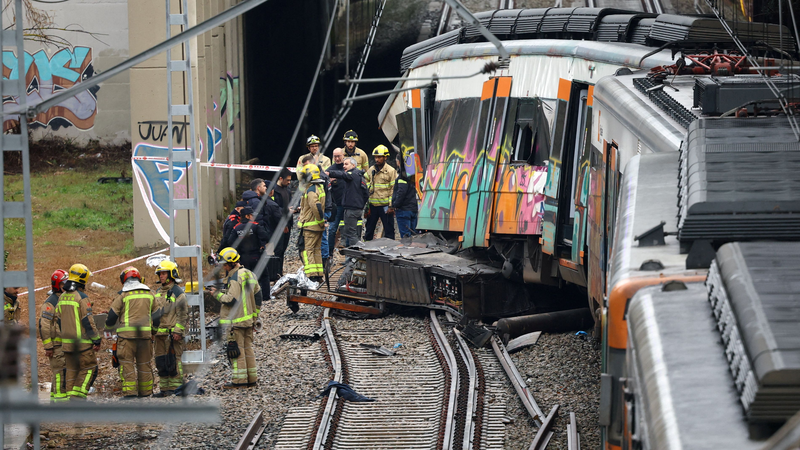 Commuter_Train_Crash_Near_Barcelona__1_Dead__37_Injured