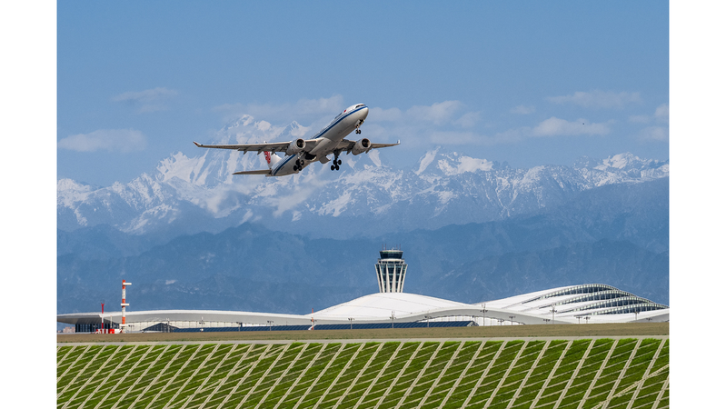 Xinjiang Hub Marks 6th Anniversary of China–Armenia Visa-Free Pact video poster