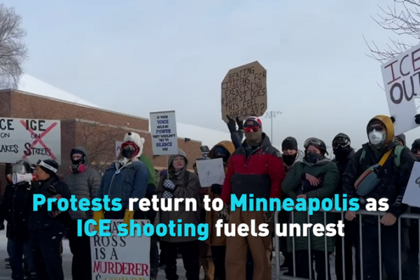 Minneapolis_Protests_Resurge_After_ICE_Shooting_Sparks_Unrest video poster